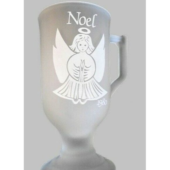 Angel on Frosted Glass Footed Noel Cup - Picture 4 of 4